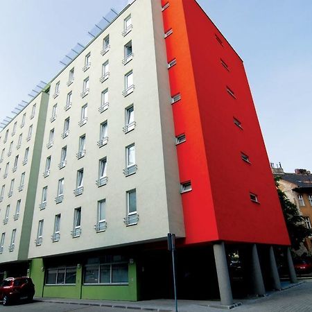 My Home Apartments Bratysława Zewnętrze zdjęcie